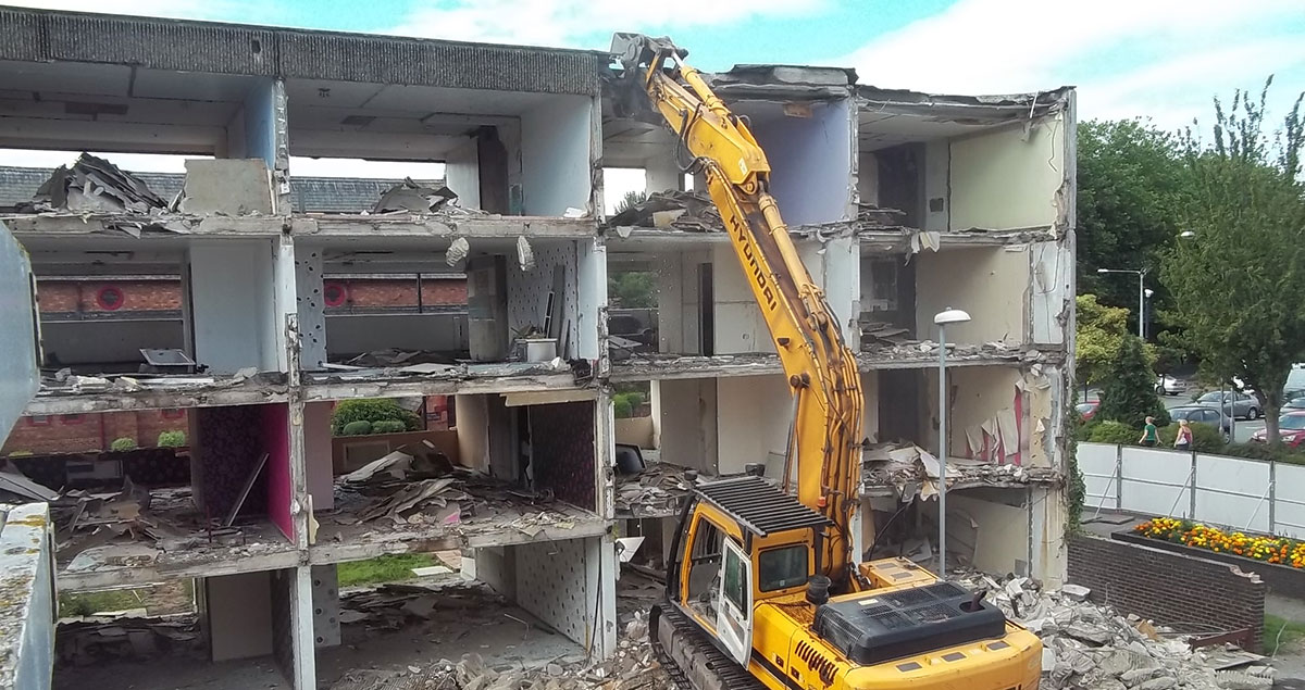 Kentsel Dönüşüm İçin Bina Yıkımı